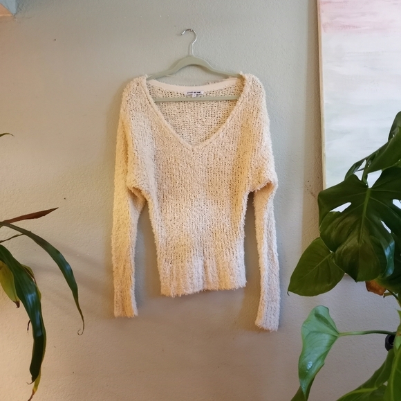 Elizabeth and James Chenille Comfy Fuzzy Textured Knit Wide V Neck Sweater - Picture 2 of 5